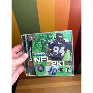 Dreamcast saga sports NFL 2K1 video game